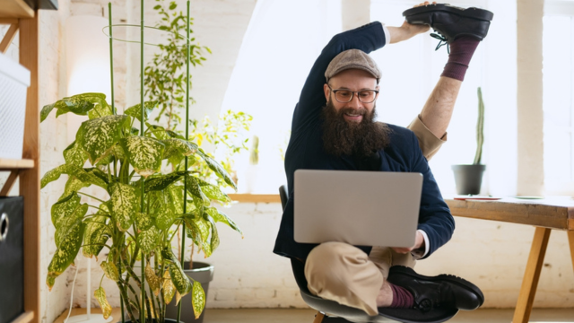 PTO and day-offs tracking - Leave Management in Bitrix24 for HR